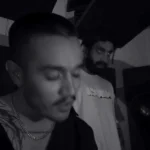 تو با اون چش قشنگت عشقو آسون کردی