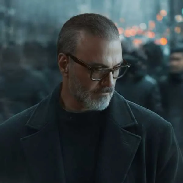 دانلود آهنگ علیرضا قربانی گل های باران خورده دانلود آهنگ علیرضا قربانی گل های باران خورده