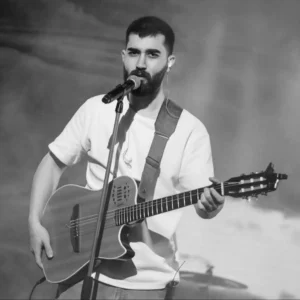 بزودی میخوام امشب تنتو باز دوباره پر نقاشی کنم