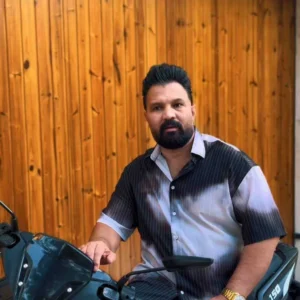 آهنگ بابا از مجتبی آلاله