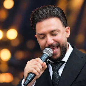 آهنگ دیدی آخر گرفتمت سر سفره نشوندمت
